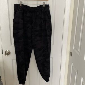 Lululemon joggers excellent condition